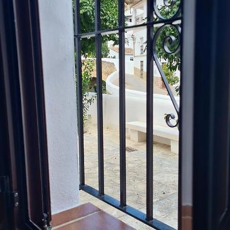 Apartamento Puente Triana Setenil De Las Bodegas Ngoại thất bức ảnh